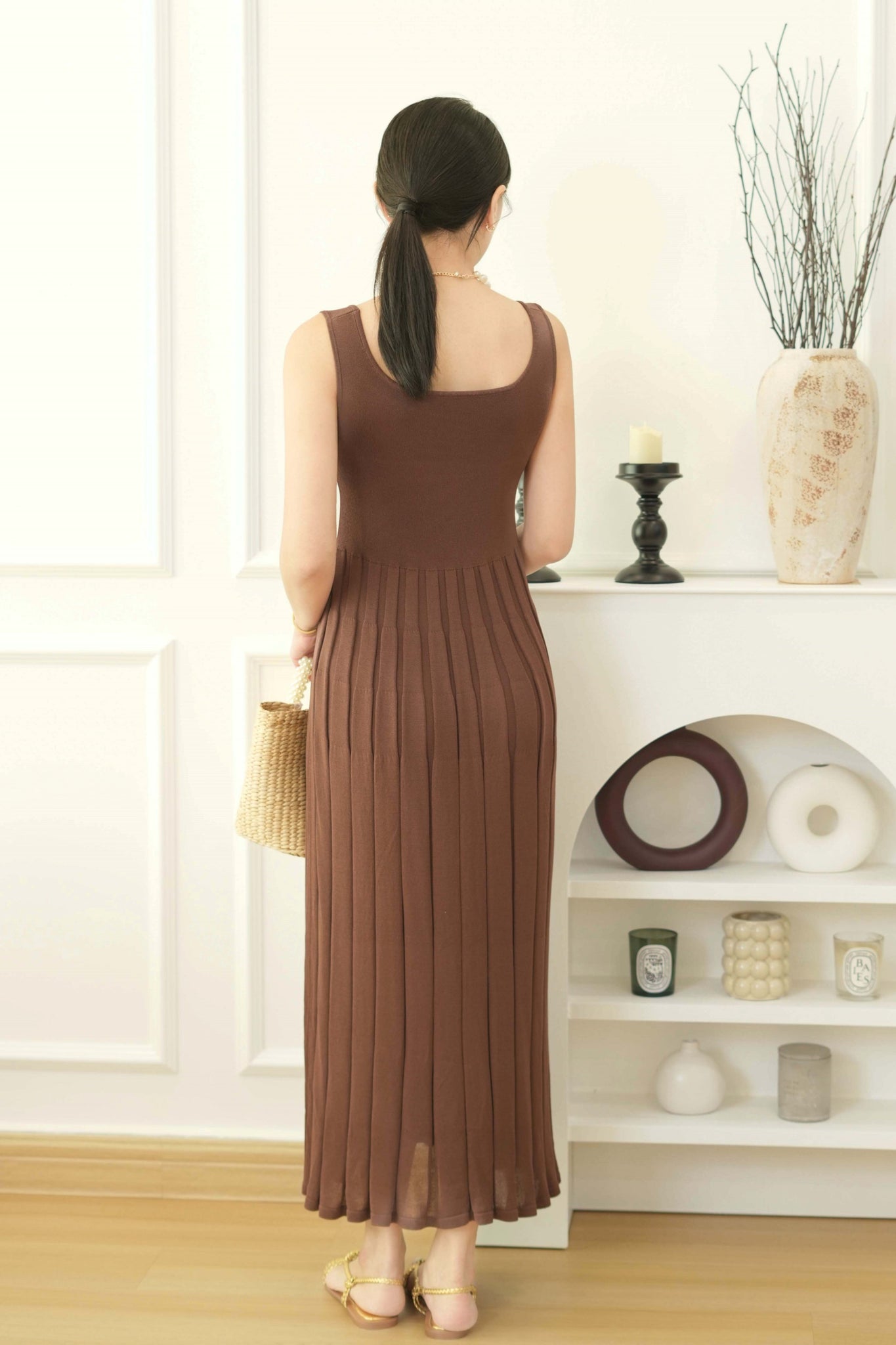 Round Neck Knit Dress